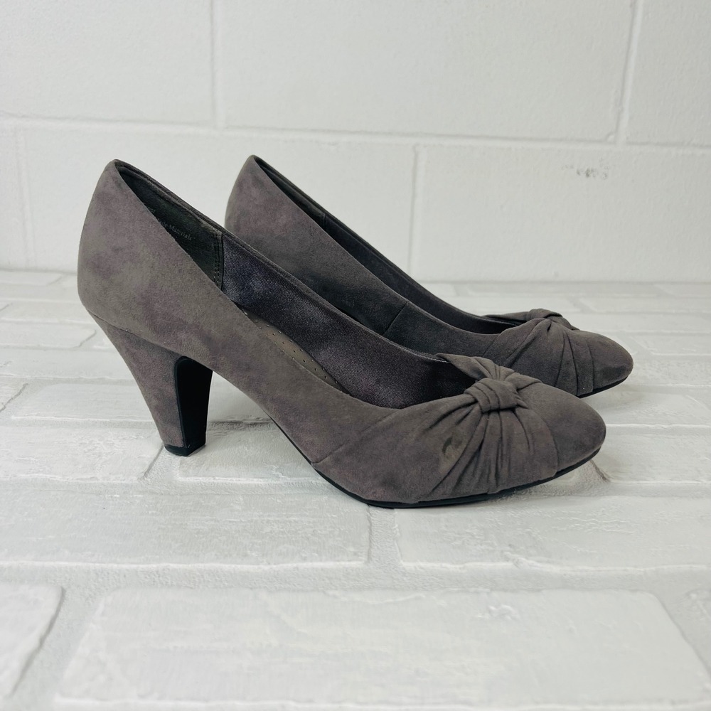 Abella Womens Grey Faux Suede Knotted Round Toe Pumps Heels Size 8.5